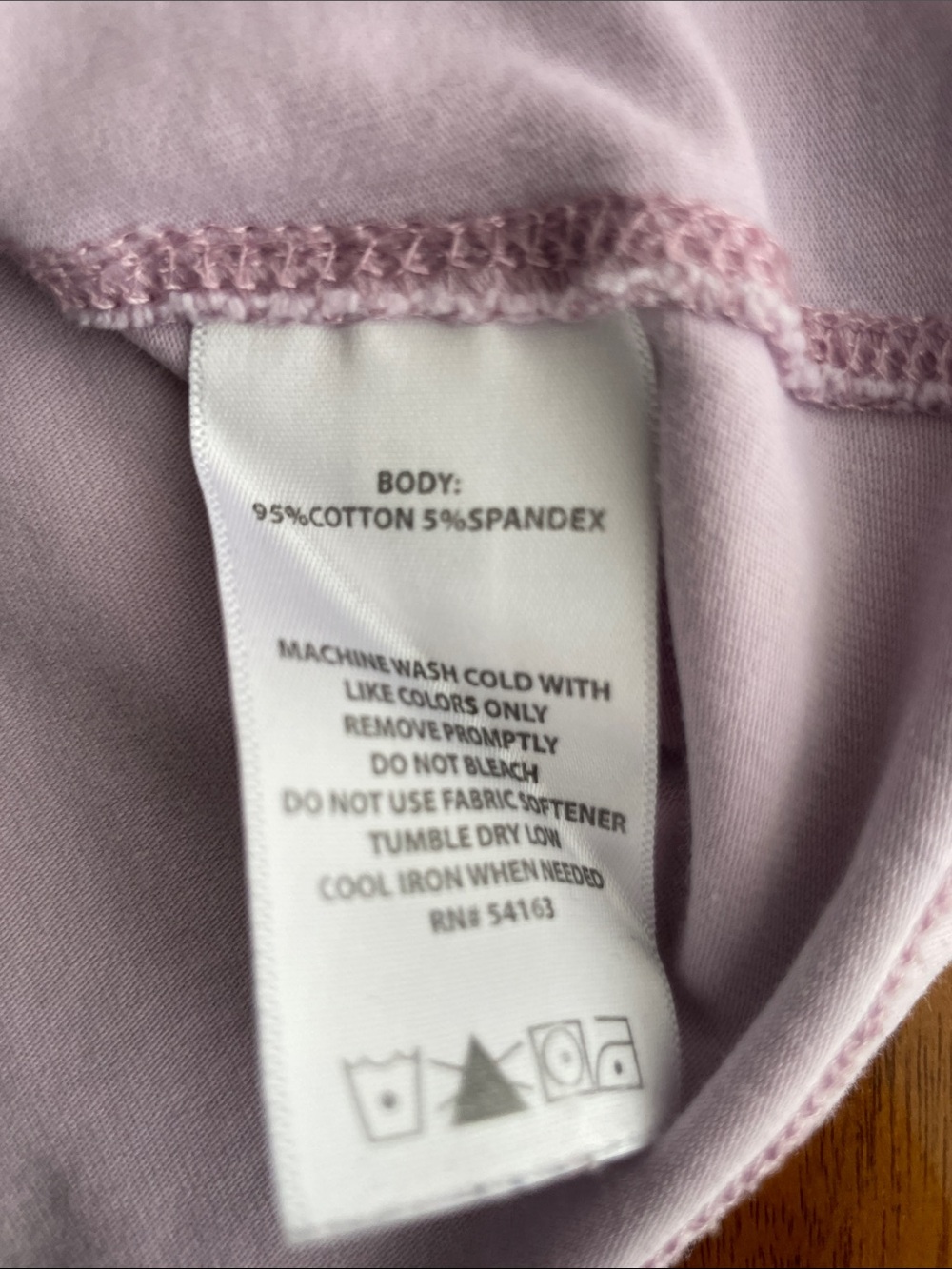 Calvin Klein Performance early 2000’s Lilac T-Shirt - Picture 4 of 5